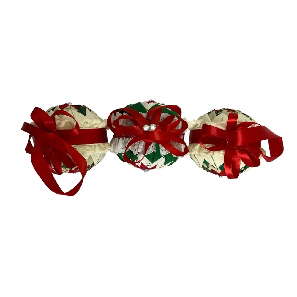 Vintage Handmade Folded Fabric Multicolor Christmas Ball‎ Ornaments Set of 7